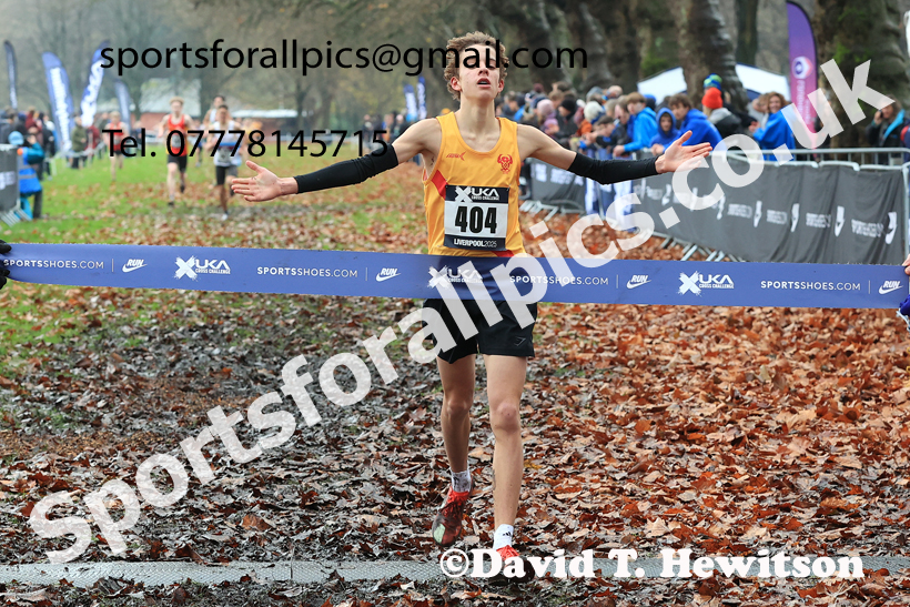BBoys Under-15s 2025 Liverpool Cross Challenge, Sefton Park, Saturday, November 22th. Photo: David T. Hewitson/Sports for All Pics